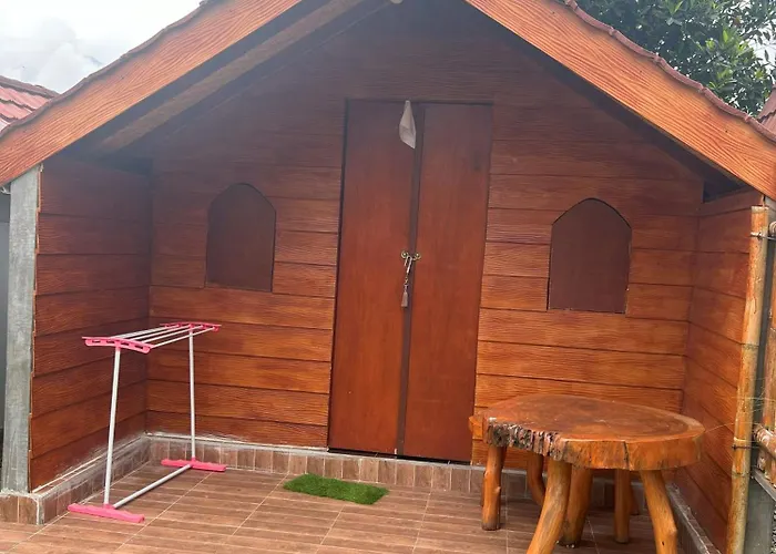 营地 Samuh Camp 金塔马尼