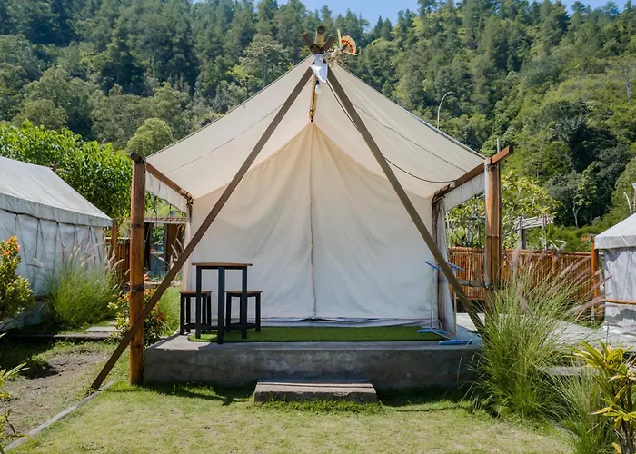 营地 Samuh Camp *